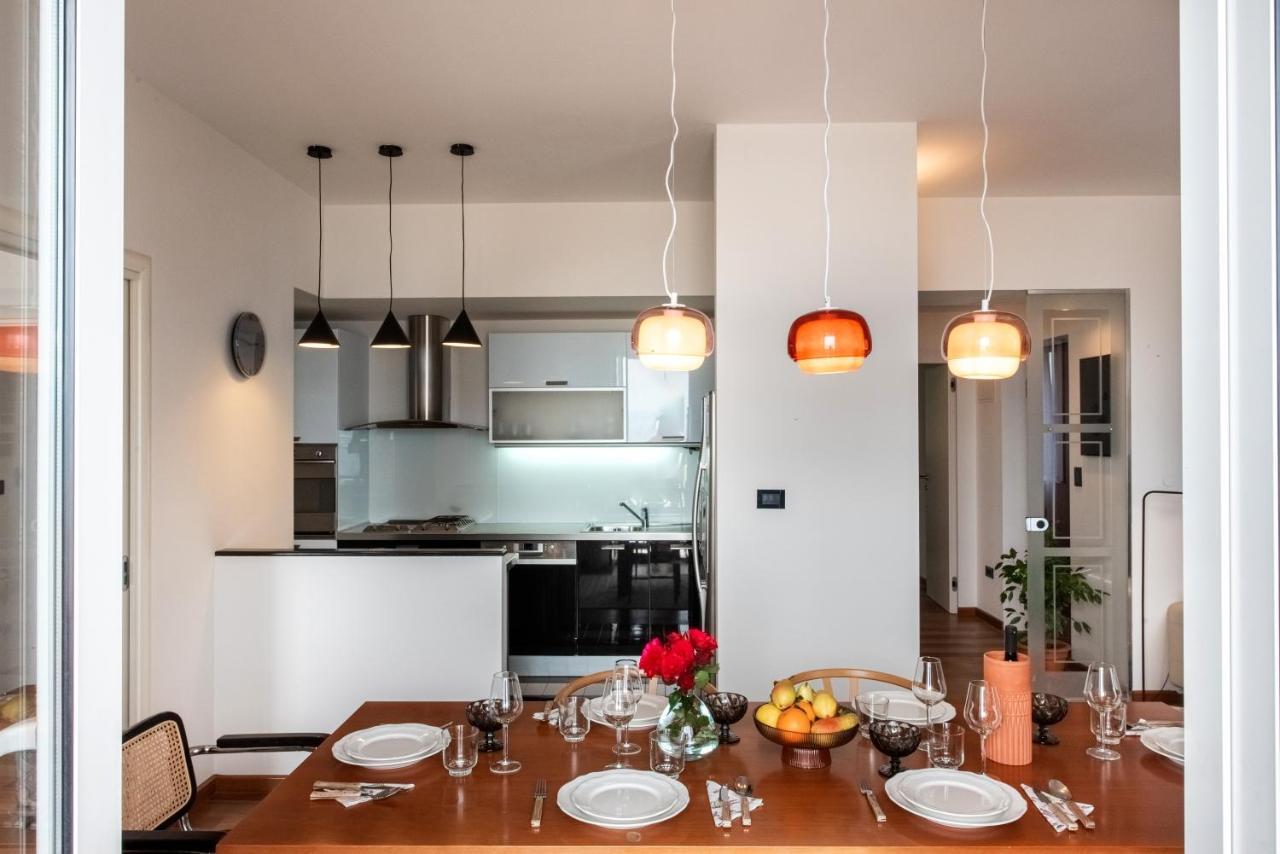 Airy Seafront 1920S Apartment Сплит Екстериор снимка