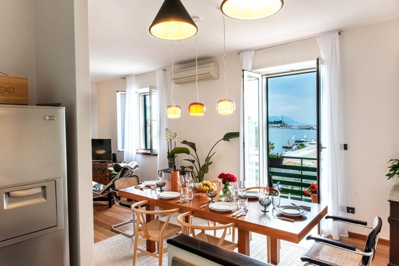 Airy Seafront 1920S Apartment Сплит Екстериор снимка