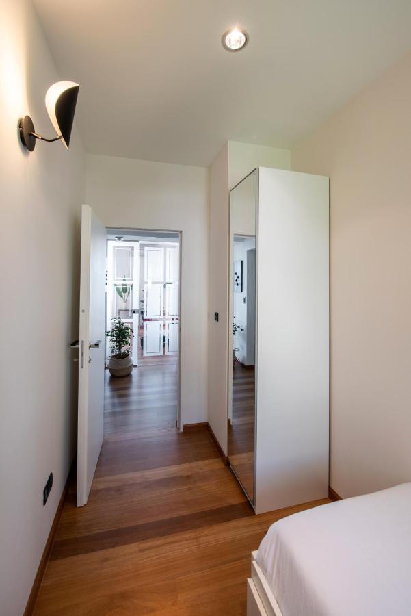 Airy Seafront 1920S Apartment Сплит Екстериор снимка
